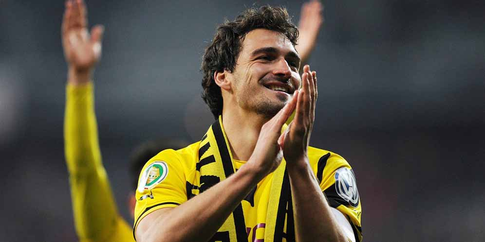 Mats Hummels Pulang Ke Dortmund